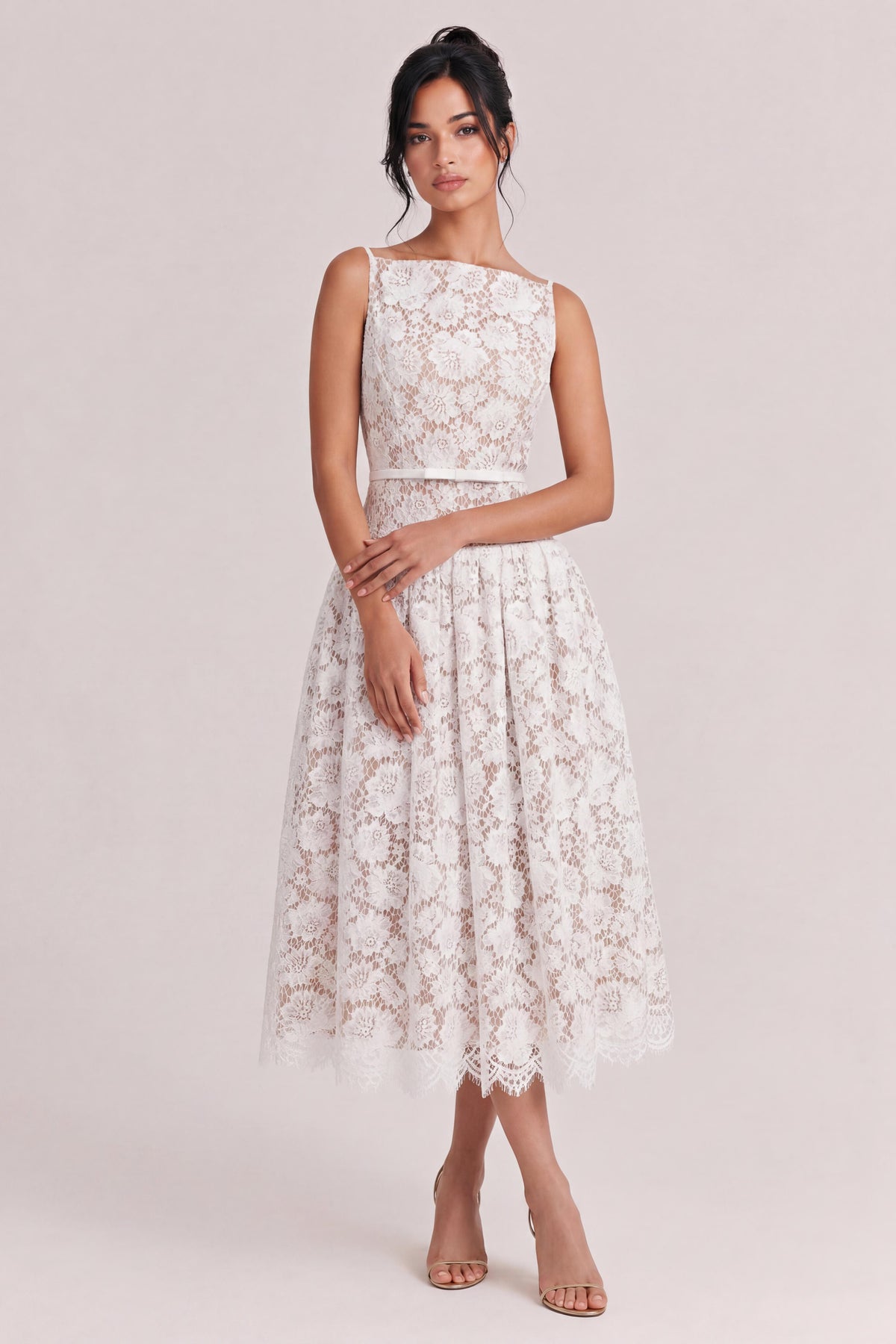 French Boat Neck Hollow Floral Lace Dress High Waist Satin Belt Umbrella Swing Date Light Wedding Dress