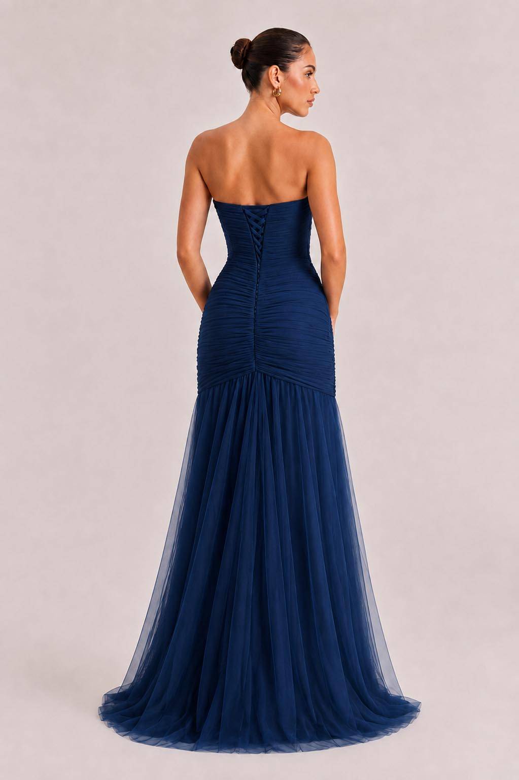 Elegant Strapless Pleated Tulle Maxi Dress
