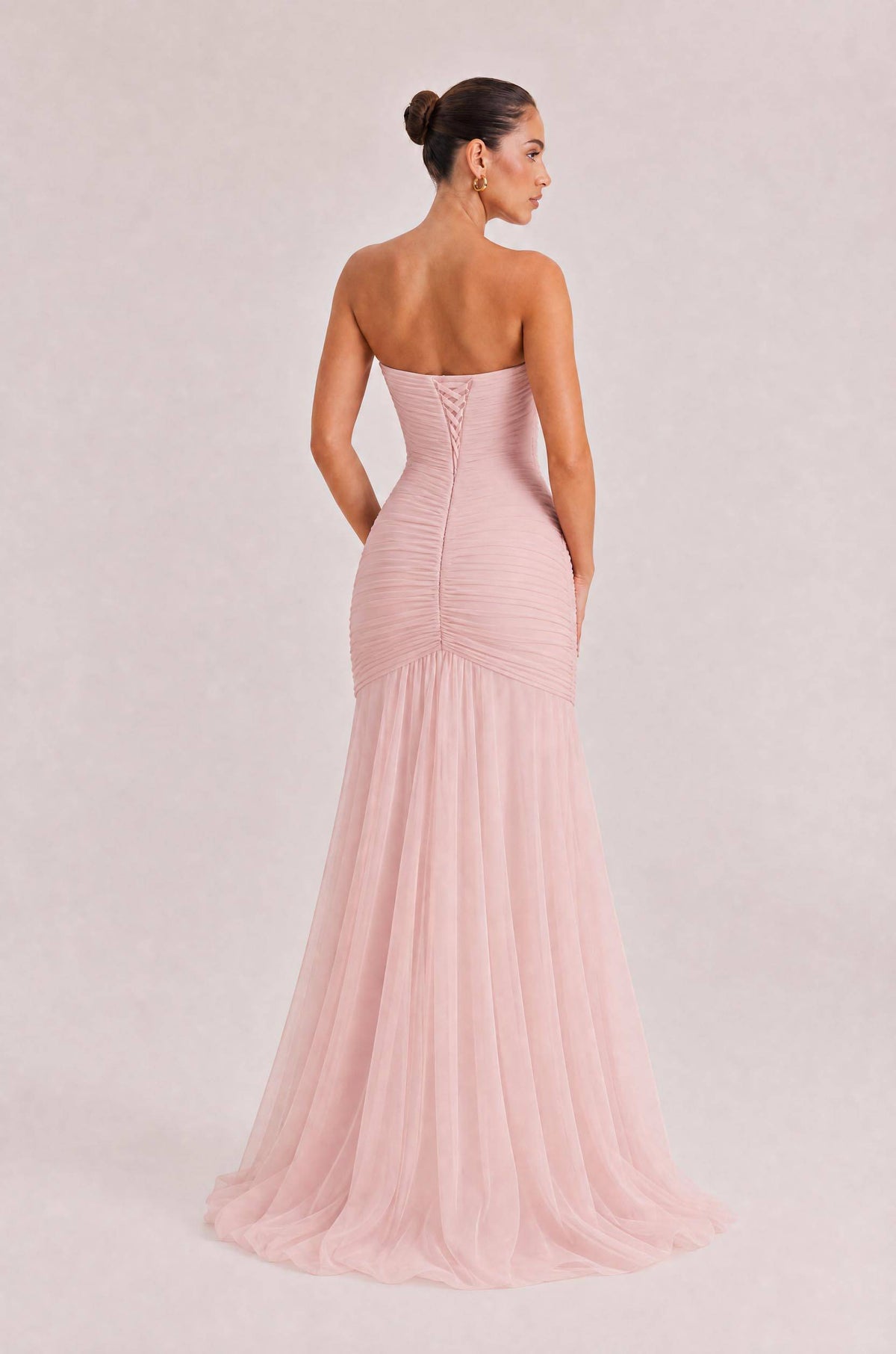 Elegant Strapless Pleated Tulle Maxi Dress