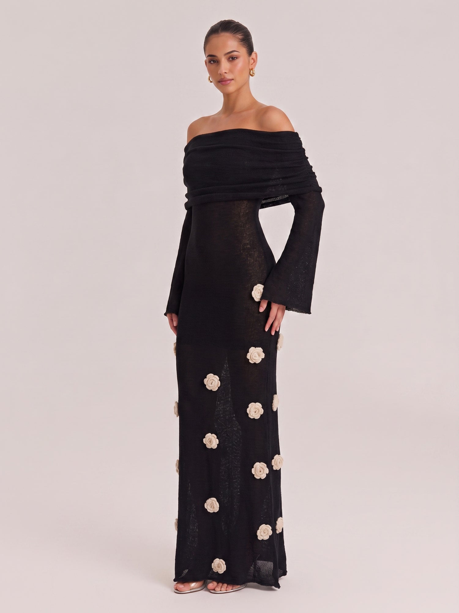 Black Off-shoulder Pleated Long Sleeve Three-dimensional White Flower Slim Fishtail Long Dress