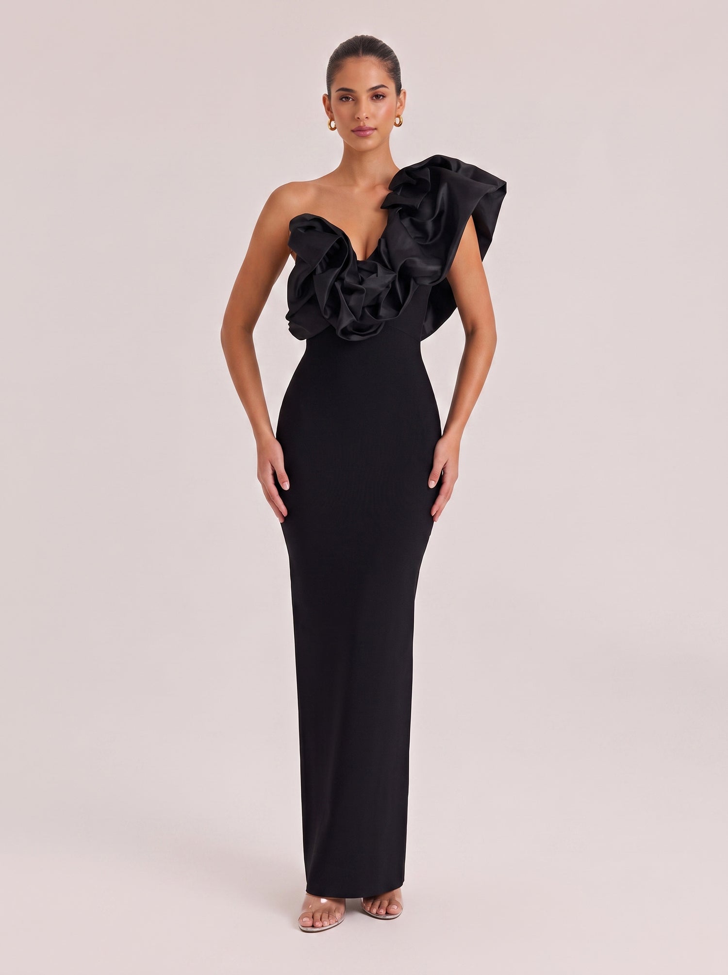 Black One-Shoulder Large Three-Dimensional Ruffled Deep V Slim-Fit Hip Long Banquet Gown