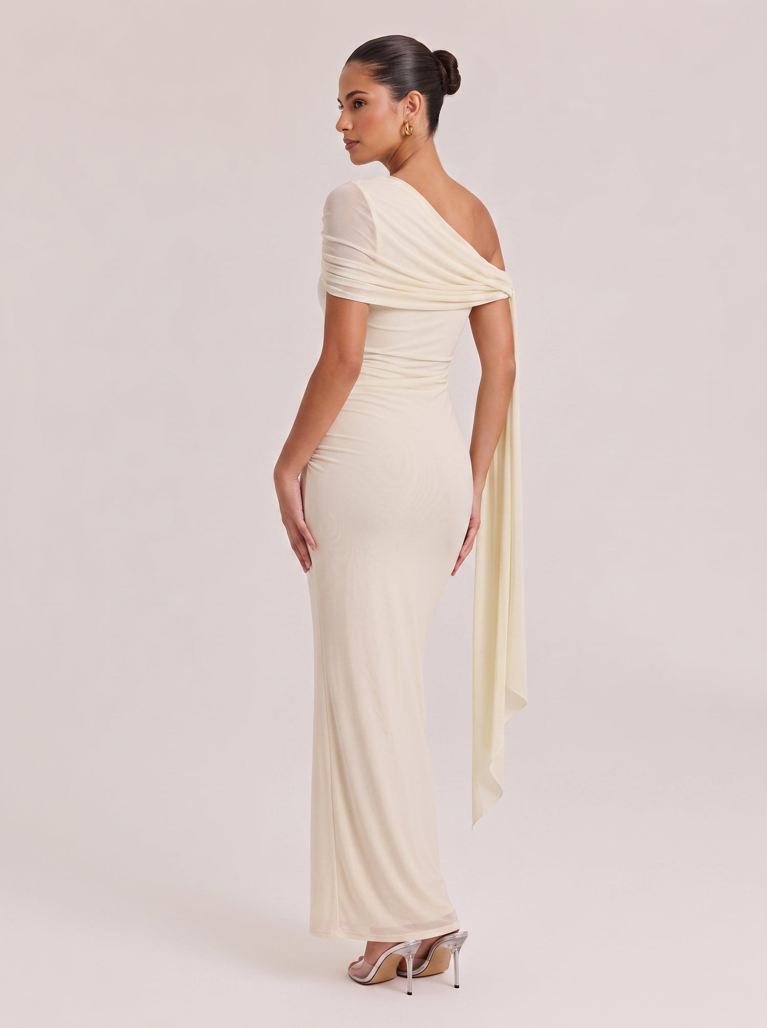 Slim-Fit Long Evening Gown With Slant Shoulder Waist And Pleated Waist