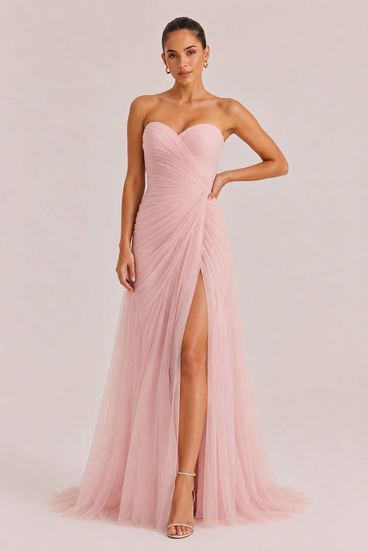 Elegant Strapless Pleated Tulle Maxi Dress
