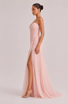 Elegant Strapless Pleated Tulle Maxi Dress