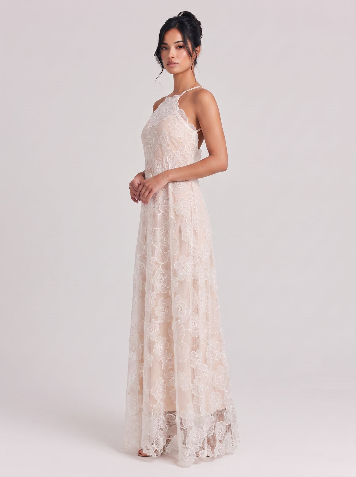 Hanging Neck Three-Dimensional Flower Lace Elegant Long Dress