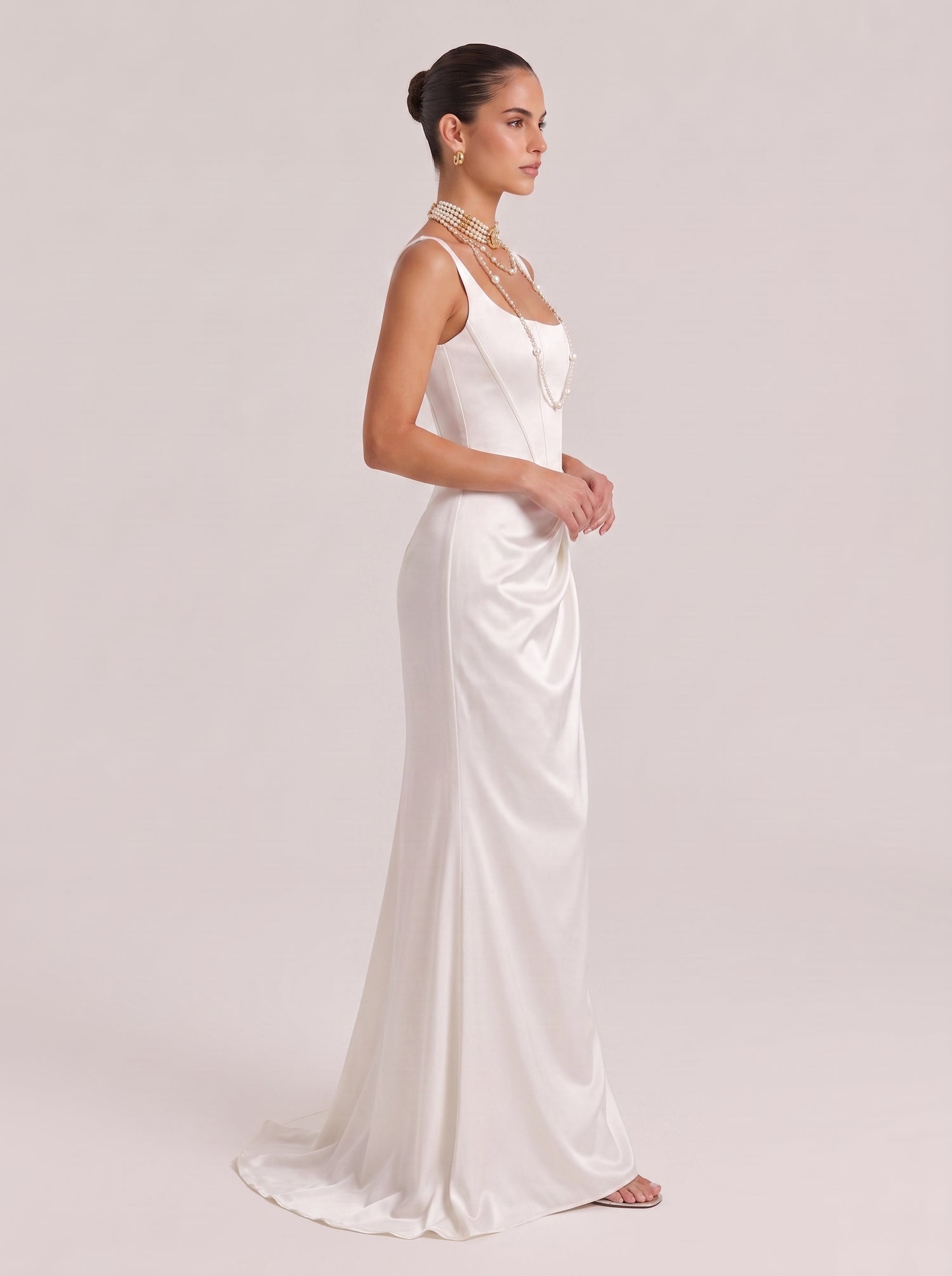 Square Collar Suspenders Fishbone Waisted Pleated Satin Trailing Wedding Dress