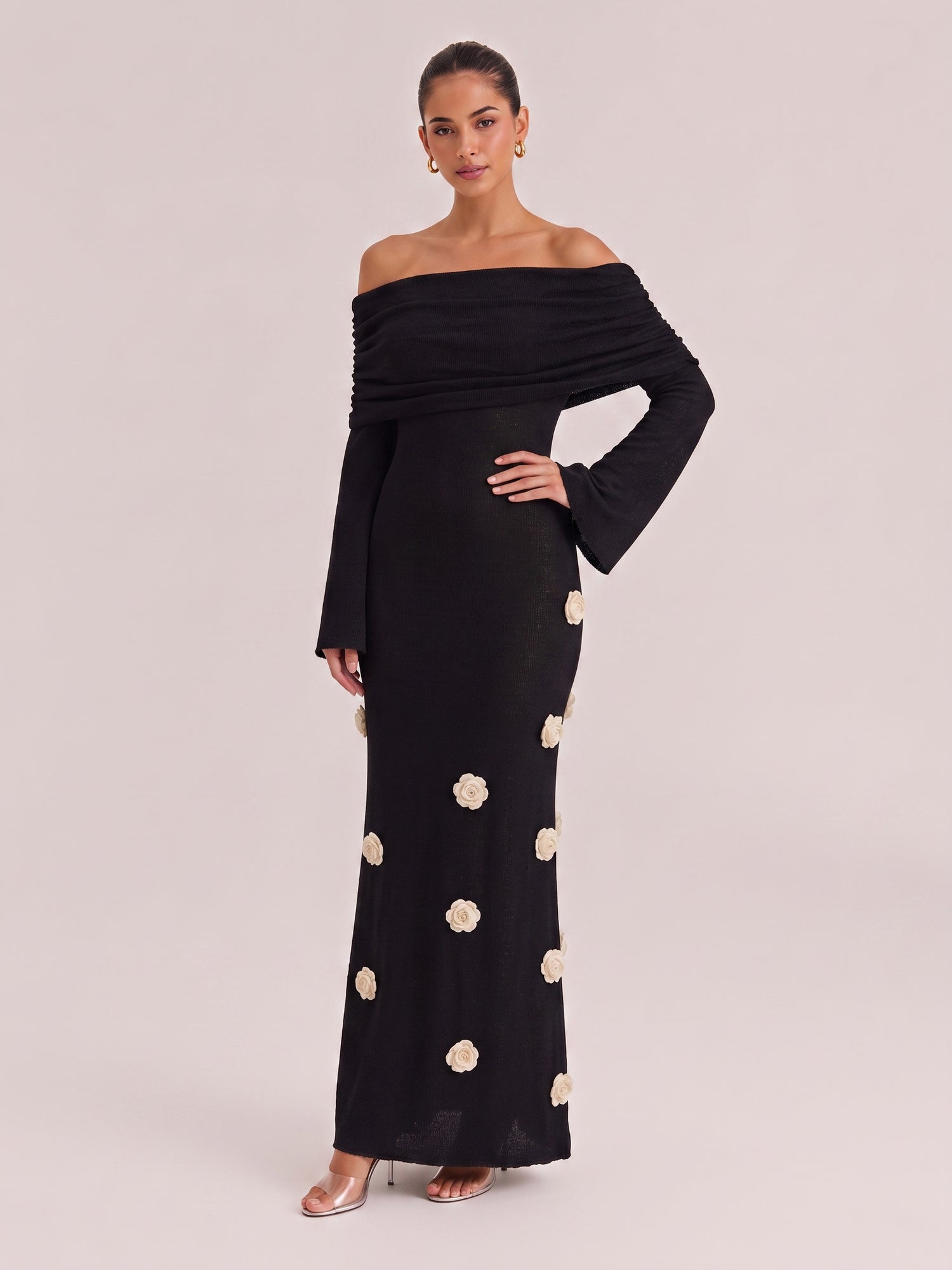 Black Off-shoulder Pleated Long Sleeve Three-dimensional White Flower Slim Fishtail Long Dress