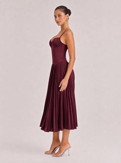 Elegant Sexy Sling Fit Pleated Maxi Dress