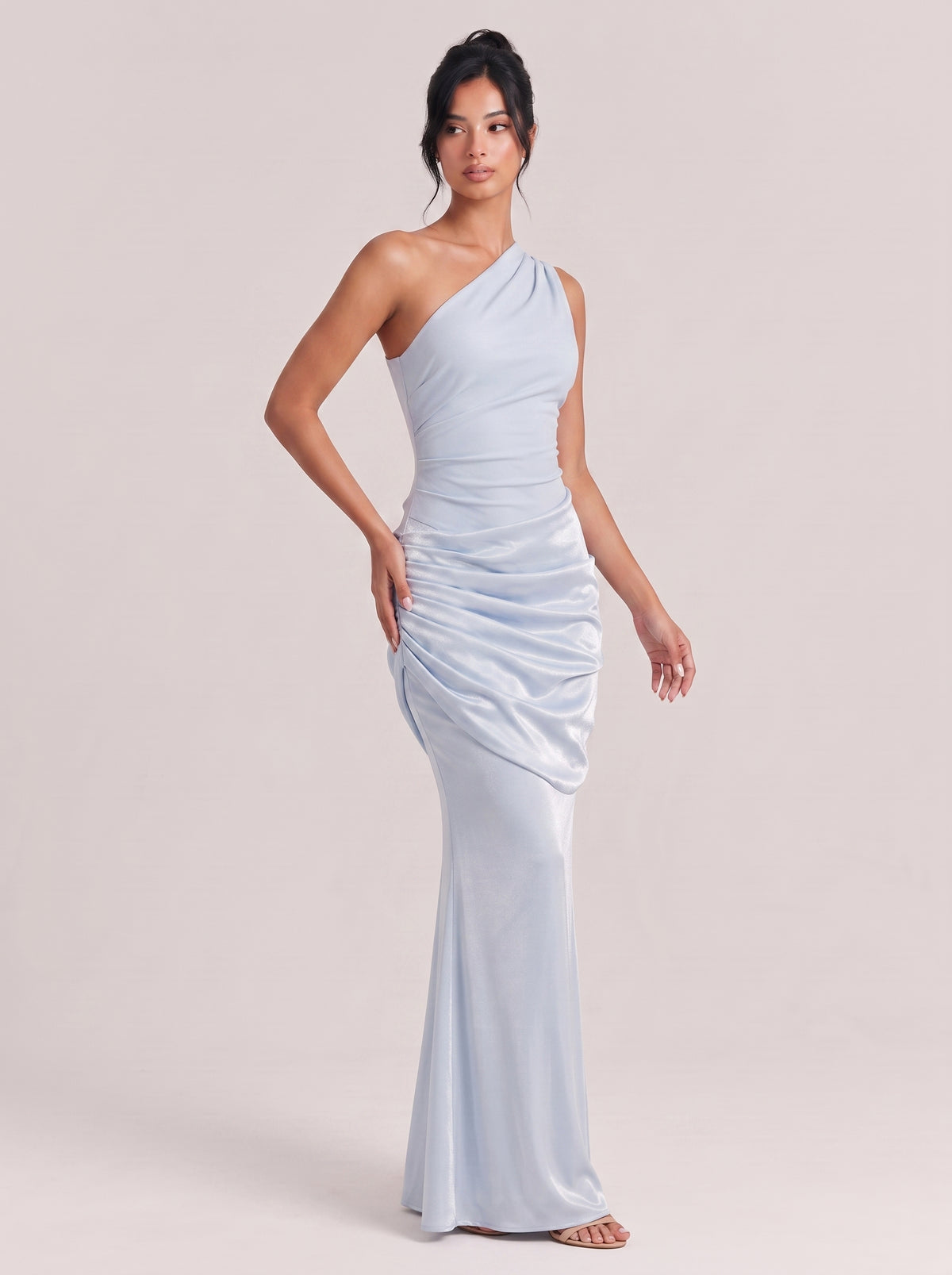 Oblique One-Shoulder Pleated Satin Fishtail Long Dress