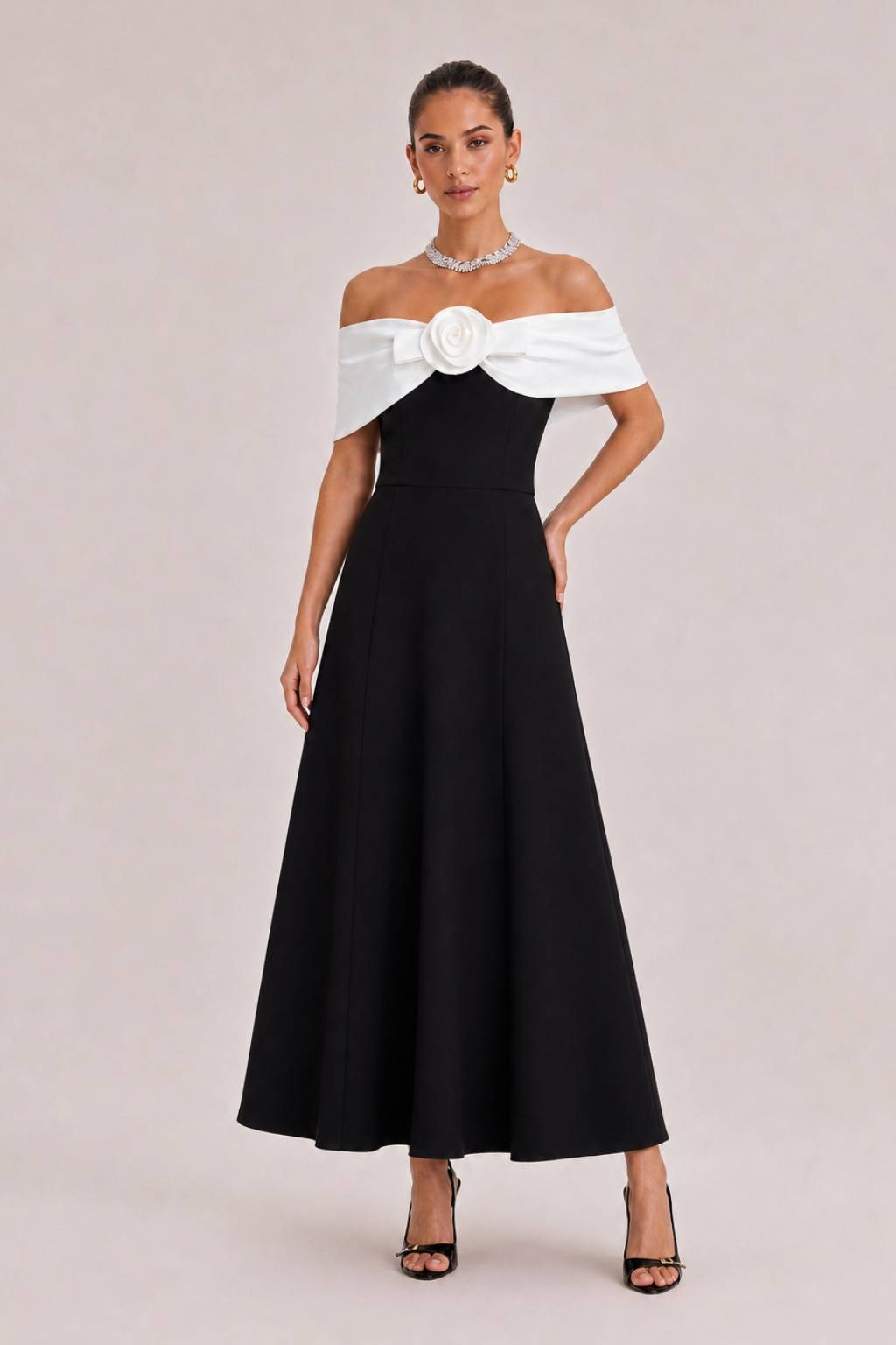 Black And White Contrast Color Off-shoulder Stereo Rose Bow Waist A- Line Long Dress